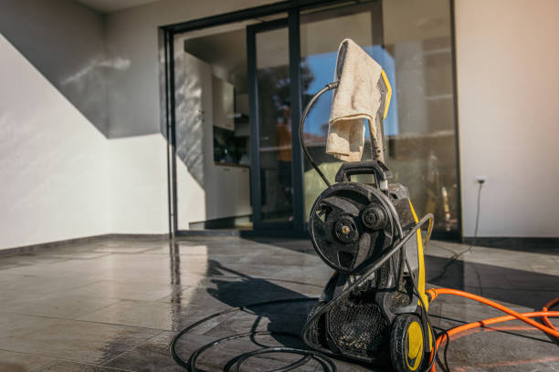 Best Sidewalk and Walkway Cleaning  in Holbrook, NY
