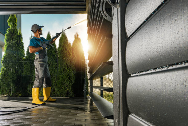 Best Parking Lot and Garage Cleaning  in Holbrook, NY